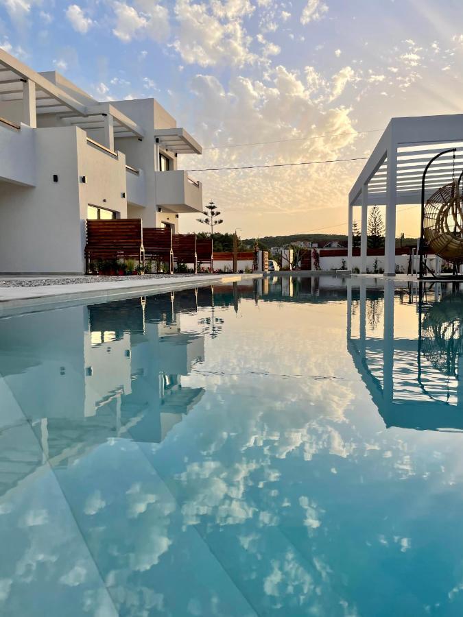 Plános Κimiro Hotel Tsilivi מראה חיצוני תמונה