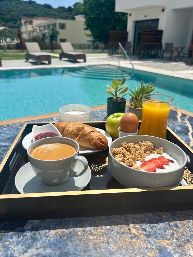Plános Κimiro Hotel Tsilivi מראה חיצוני תמונה