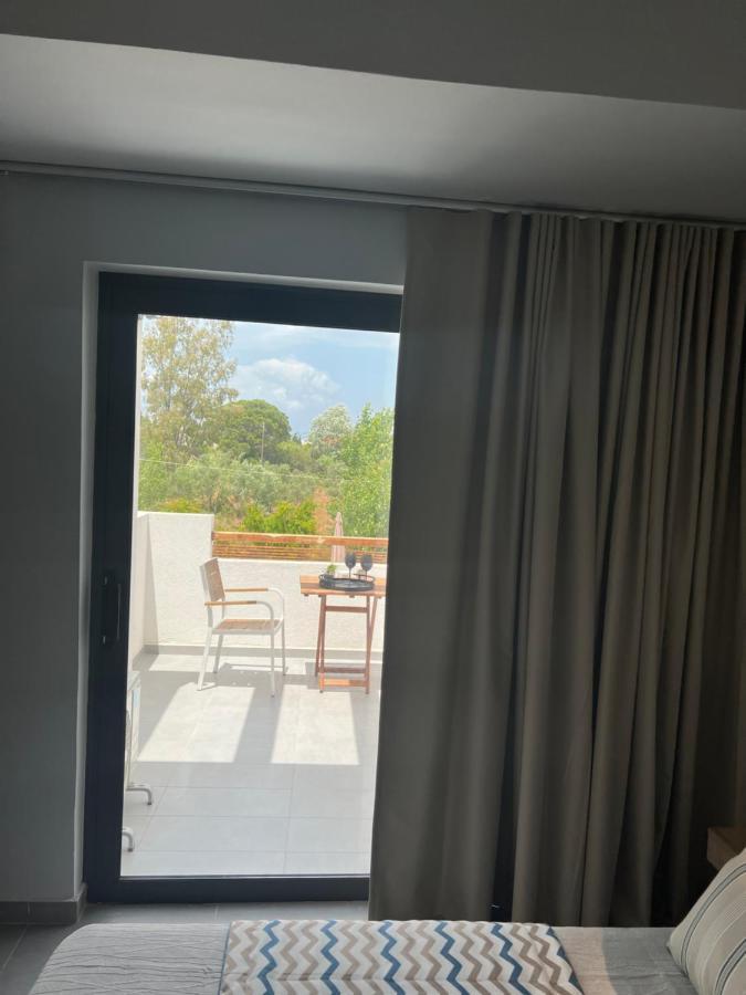 Plános Κimiro Hotel Tsilivi מראה חיצוני תמונה
